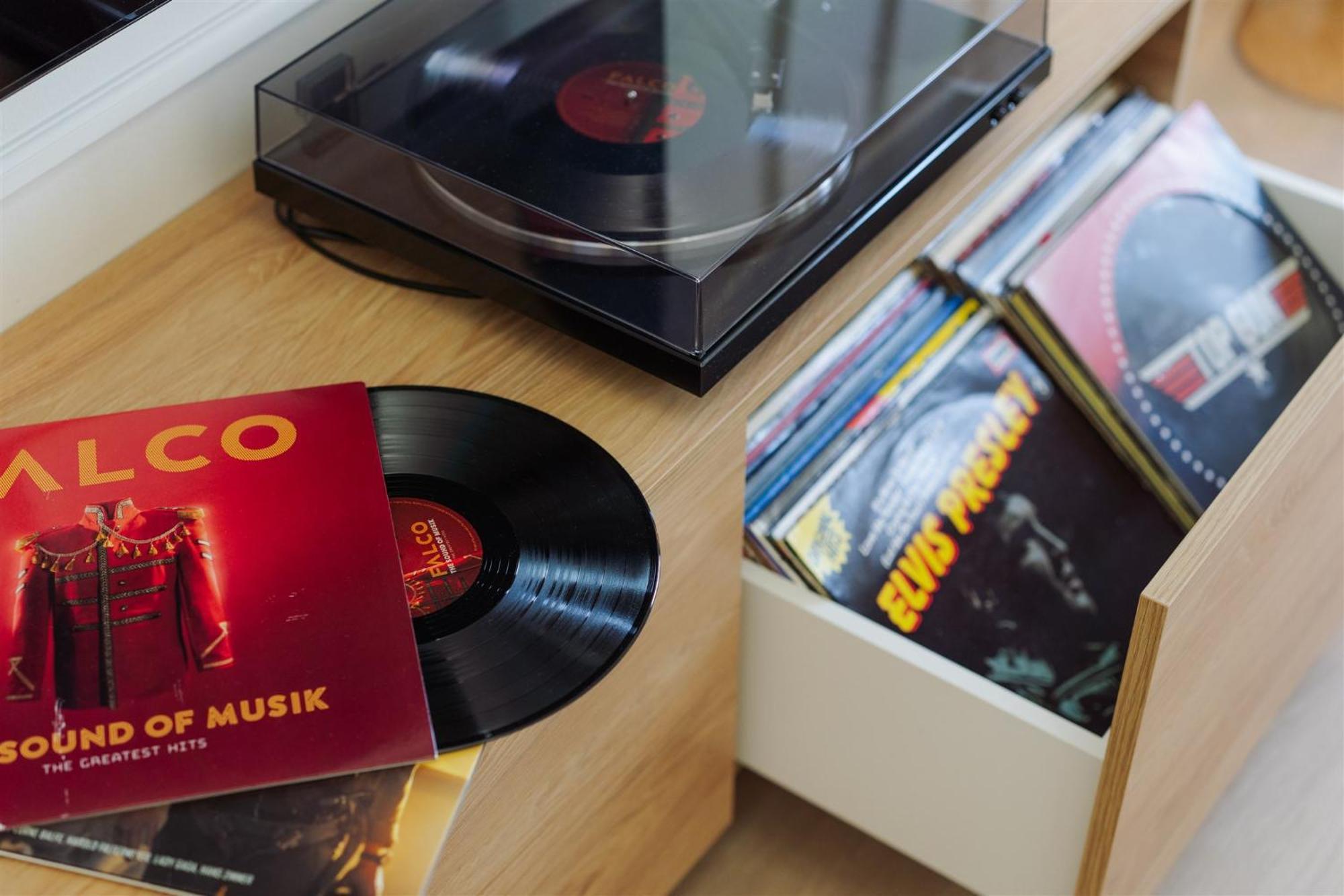 Good Vibe Studio Near Metro - Garage, Air-Conditioning, Vinyl Player Praha Exteriér fotografie